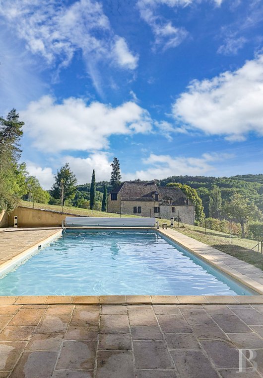 An old fortified house and its extensive grounds in the Périgord Noir, in the Dordogne - photo  n°17